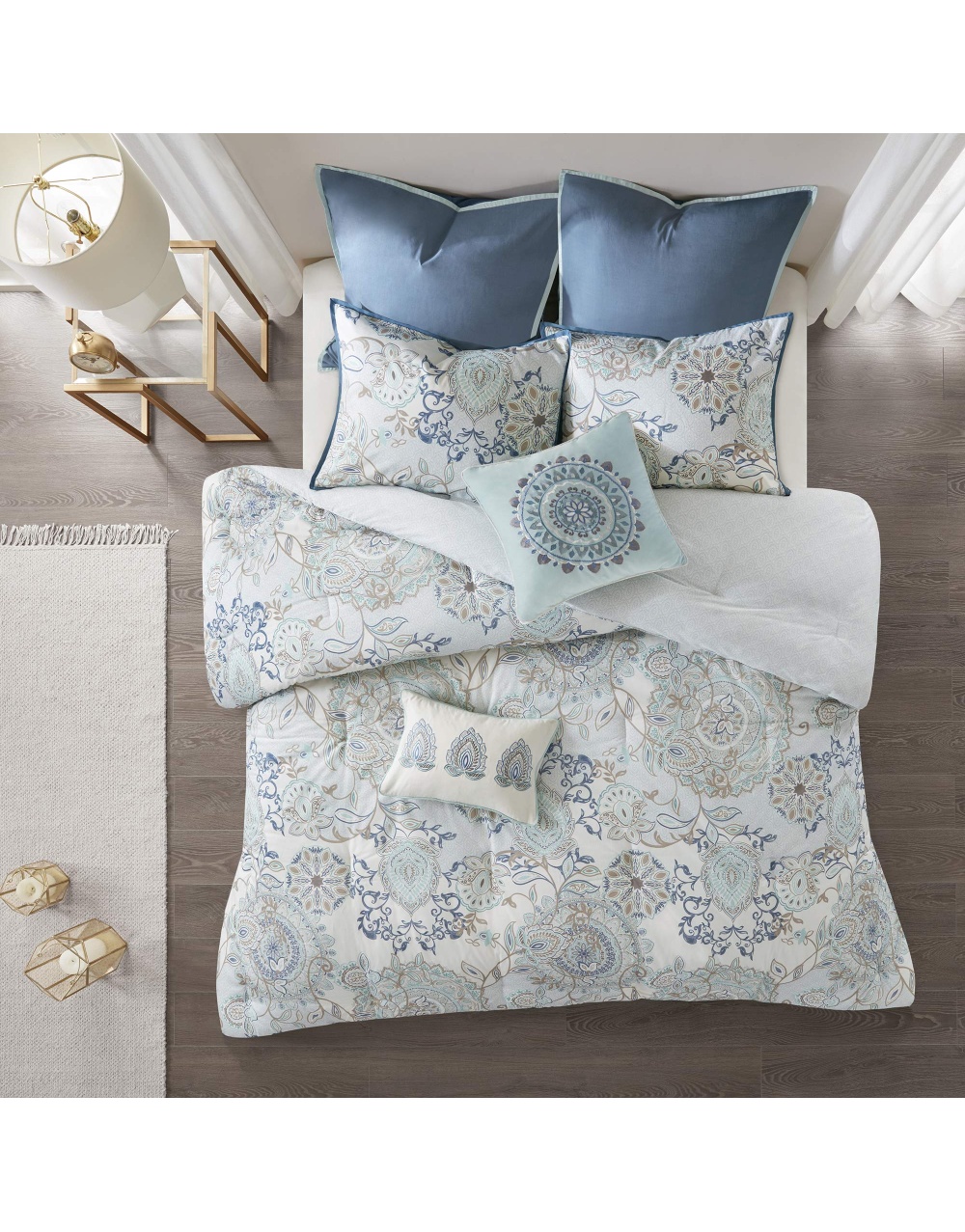 blue-floral-bedding-comforter-set-2