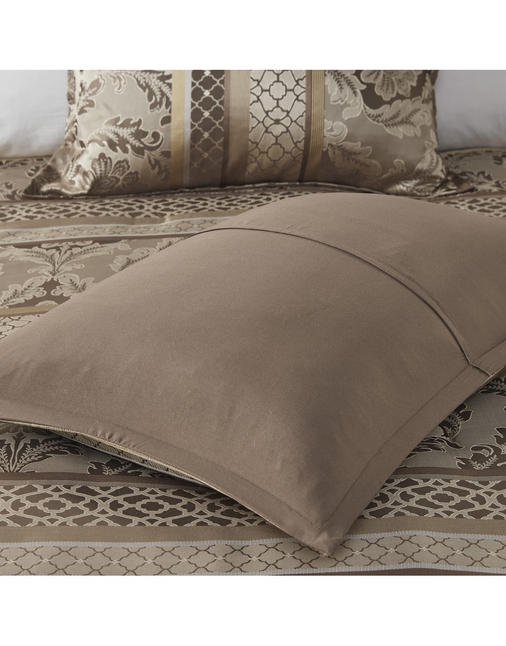 brown-gold-jaquard-damask-bedding-set-4